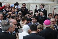 <br>Udienza Generale del 14 Aprile 2010<br><br> - (Copyright L'OSSERVATORE ROMANO - Servizio Fotografico - photo@ossrom.va)