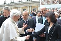 <br>Udienza Generale del 14 Aprile 2010<br><br> - (Copyright L'OSSERVATORE ROMANO - Servizio Fotografico - photo@ossrom.va)