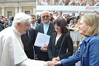 <br>Udienza Generale del 14 Aprile 2010<br><br> - (Copyright L'OSSERVATORE ROMANO - Servizio Fotografico - photo@ossrom.va)