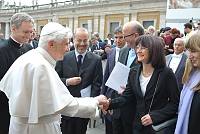 <br>Udienza Generale del 14 Aprile 2010<br><br> - (Copyright L'OSSERVATORE ROMANO - Servizio Fotografico - photo@ossrom.va)