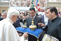 <br>Udienza Generale del 14 Aprile 2010<br><br> - (Copyright L'OSSERVATORE ROMANO - Servizio Fotografico - photo@ossrom.va)