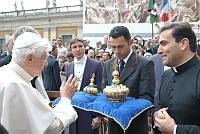 <br>Udienza Generale del 14 Aprile 2010<br><br> - (Copyright L'OSSERVATORE ROMANO - Servizio Fotografico - photo@ossrom.va)