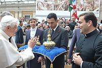 <br>Udienza Generale del 14 Aprile 2010<br><br> - (Copyright L'OSSERVATORE ROMANO - Servizio Fotografico - photo@ossrom.va)