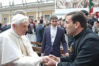 <br>Udienza Generale del 14 Aprile 2010<br><br> - (Copyright L'OSSERVATORE ROMANO - Servizio Fotografico - photo@ossrom.va)