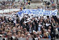 <br>Udienza Generale del 14 Aprile 2010<br><br> - (Copyright L'OSSERVATORE ROMANO - Servizio Fotografico - photo@ossrom.va)
