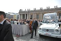 <br>Udienza Generale del 14 Aprile 2010<br><br> - (Copyright L'OSSERVATORE ROMANO - Servizio Fotografico - photo@ossrom.va)