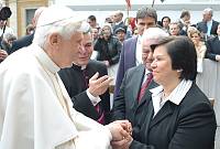 <br>Udienza Generale del 14 Aprile 2010<br><br> - (Copyright L'OSSERVATORE ROMANO - Servizio Fotografico - photo@ossrom.va)