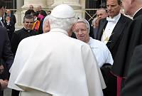 <br>Udienza Generale del 14 Aprile 2010<br><br> - (Copyright L'OSSERVATORE ROMANO - Servizio Fotografico - photo@ossrom.va)