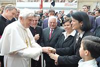 <br>Udienza Generale del 14 Aprile 2010<br><br> - (Copyright L'OSSERVATORE ROMANO - Servizio Fotografico - photo@ossrom.va)