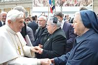 <br>Udienza Generale del 14 Aprile 2010<br><br> - (Copyright L'OSSERVATORE ROMANO - Servizio Fotografico - photo@ossrom.va)