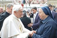 <br>Udienza Generale del 14 Aprile 2010<br><br> - (Copyright L'OSSERVATORE ROMANO - Servizio Fotografico - photo@ossrom.va)