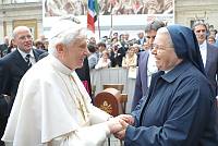 <br>Udienza Generale del 14 Aprile 2010<br><br> - (Copyright L'OSSERVATORE ROMANO - Servizio Fotografico - photo@ossrom.va)