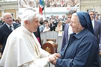 <br>Udienza Generale del 14 Aprile 2010<br><br> - (Copyright L'OSSERVATORE ROMANO - Servizio Fotografico - photo@ossrom.va)