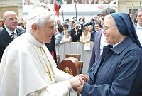 <br>Udienza Generale del 14 Aprile 2010<br><br> - (Copyright L'OSSERVATORE ROMANO - Servizio Fotografico - photo@ossrom.va)