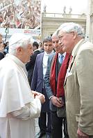 <br>Udienza Generale del 14 Aprile 2010<br><br> - (Copyright L'OSSERVATORE ROMANO - Servizio Fotografico - photo@ossrom.va)