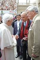 <br>Udienza Generale del 14 Aprile 2010<br><br> - (Copyright L'OSSERVATORE ROMANO - Servizio Fotografico - photo@ossrom.va)