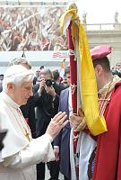 <br>Udienza Generale del 14 Aprile 2010<br><br> - (Copyright L'OSSERVATORE ROMANO - Servizio Fotografico - photo@ossrom.va)