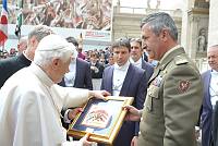 <br>Udienza Generale del 14 Aprile 2010<br><br> - (Copyright L'OSSERVATORE ROMANO - Servizio Fotografico - photo@ossrom.va)