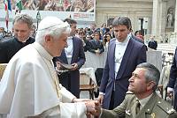 <br>Udienza Generale del 14 Aprile 2010<br><br> - (Copyright L'OSSERVATORE ROMANO - Servizio Fotografico - photo@ossrom.va)