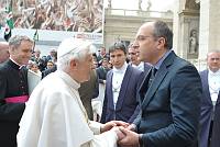 <br>Udienza Generale del 14 Aprile 2010<br><br> - (Copyright L'OSSERVATORE ROMANO - Servizio Fotografico - photo@ossrom.va)