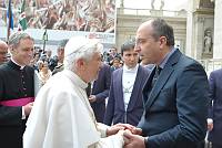 <br>Udienza Generale del 14 Aprile 2010<br><br> - (Copyright L'OSSERVATORE ROMANO - Servizio Fotografico - photo@ossrom.va)