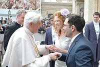 <br>Udienza Generale del 14 Aprile 2010<br><br> - (Copyright L'OSSERVATORE ROMANO - Servizio Fotografico - photo@ossrom.va)