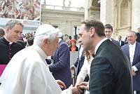 <br>Udienza Generale del 14 Aprile 2010<br><br> - (Copyright L'OSSERVATORE ROMANO - Servizio Fotografico - photo@ossrom.va)