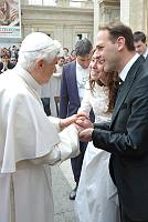 <br>Udienza Generale del 14 Aprile 2010<br><br> - (Copyright L'OSSERVATORE ROMANO - Servizio Fotografico - photo@ossrom.va)