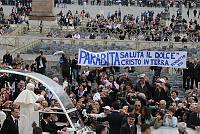 <br>Udienza Generale del 14 Aprile 2010<br><br> - (Copyright L'OSSERVATORE ROMANO - Servizio Fotografico - photo@ossrom.va)