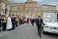 <br>Udienza Generale del 14 Aprile 2010<br><br> - (Copyright L'OSSERVATORE ROMANO - Servizio Fotografico - photo@ossrom.va)