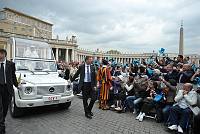 <br>Udienza Generale del 14 Aprile 2010<br><br> - (Copyright L'OSSERVATORE ROMANO - Servizio Fotografico - photo@ossrom.va)