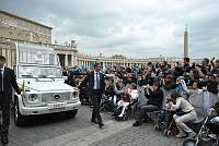 <br>Udienza Generale del 14 Aprile 2010<br><br> - (Copyright L'OSSERVATORE ROMANO - Servizio Fotografico - photo@ossrom.va)