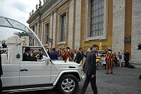 <br>Udienza Generale del 14 Aprile 2010<br><br> - (Copyright L'OSSERVATORE ROMANO - Servizio Fotografico - photo@ossrom.va)