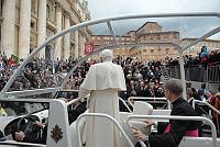<br>Udienza Generale del 14 Aprile 2010<br><br> - (Copyright L'OSSERVATORE ROMANO - Servizio Fotografico - photo@ossrom.va)