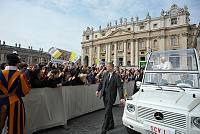 <br>Udienza Generale del 14 Aprile 2010<br><br> - (Copyright L'OSSERVATORE ROMANO - Servizio Fotografico - photo@ossrom.va)