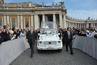 <br>Udienza Generale del 14 Aprile 2010<br><br> - (Copyright L'OSSERVATORE ROMANO - Servizio Fotografico - photo@ossrom.va)