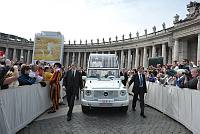 <br>Udienza Generale del 14 Aprile 2010<br><br> - (Copyright L'OSSERVATORE ROMANO - Servizio Fotografico - photo@ossrom.va)