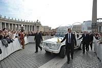 <br>Udienza Generale del 14 Aprile 2010<br><br> - (Copyright L'OSSERVATORE ROMANO - Servizio Fotografico - photo@ossrom.va)