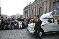 <br>Udienza Generale del 14 Aprile 2010<br><br> - (Copyright L'OSSERVATORE ROMANO - Servizio Fotografico - photo@ossrom.va)