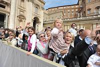 <br>Udienza Generale del 14 Aprile 2010<br><br> - (Copyright L'OSSERVATORE ROMANO - Servizio Fotografico - photo@ossrom.va)