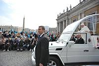 <br>Udienza Generale del 14 Aprile 2010<br><br> - (Copyright L'OSSERVATORE ROMANO - Servizio Fotografico - photo@ossrom.va)