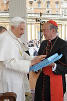 <br>Udienza Generale del 14 Aprile 2010<br><br> - (Copyright L'OSSERVATORE ROMANO - Servizio Fotografico - photo@ossrom.va)