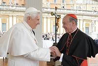 <br>Udienza Generale del 14 Aprile 2010<br><br> - (Copyright L'OSSERVATORE ROMANO - Servizio Fotografico - photo@ossrom.va)