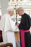 <br>Udienza Generale del 14 Aprile 2010<br><br> - (Copyright L'OSSERVATORE ROMANO - Servizio Fotografico - photo@ossrom.va)