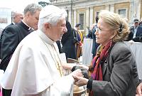 <br>Udienza Generale del 14 Aprile 2010<br><br> - (Copyright L'OSSERVATORE ROMANO - Servizio Fotografico - photo@ossrom.va)