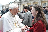 <br>Udienza Generale del 14 Aprile 2010<br><br> - (Copyright L'OSSERVATORE ROMANO - Servizio Fotografico - photo@ossrom.va)