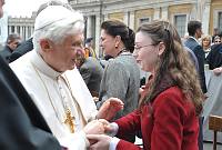 <br>Udienza Generale del 14 Aprile 2010<br><br> - (Copyright L'OSSERVATORE ROMANO - Servizio Fotografico - photo@ossrom.va)