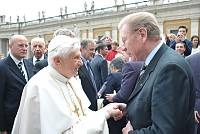 <br>Udienza Generale del 14 Aprile 2010<br><br> - (Copyright L'OSSERVATORE ROMANO - Servizio Fotografico - photo@ossrom.va)