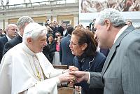 <br>Udienza Generale del 14 Aprile 2010<br><br> - (Copyright L'OSSERVATORE ROMANO - Servizio Fotografico - photo@ossrom.va)