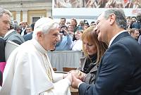 <br>Udienza Generale del 14 Aprile 2010<br><br> - (Copyright L'OSSERVATORE ROMANO - Servizio Fotografico - photo@ossrom.va)
